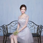 女生婚礼穿什么好 女生赴宴穿搭大全