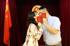 结婚登记照穿搭指南，这么穿在朋友圈获赞无数！