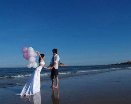 浪漫又唯美的海景婚纱照的贴心拍摄提示
