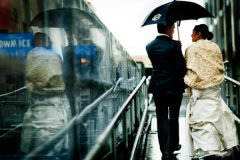 浪漫的婚礼突然遇到下雨天要怎么办