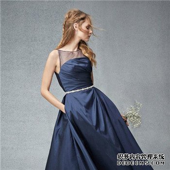 做伴娘穿什么衣服好 伴娘礼服挑选攻略