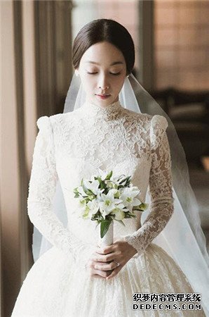 2017最新新娘彩妆图片 画上精致的新娘妆