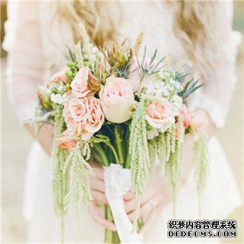 2017新娘手捧花图片 婚礼手捧花选什么好