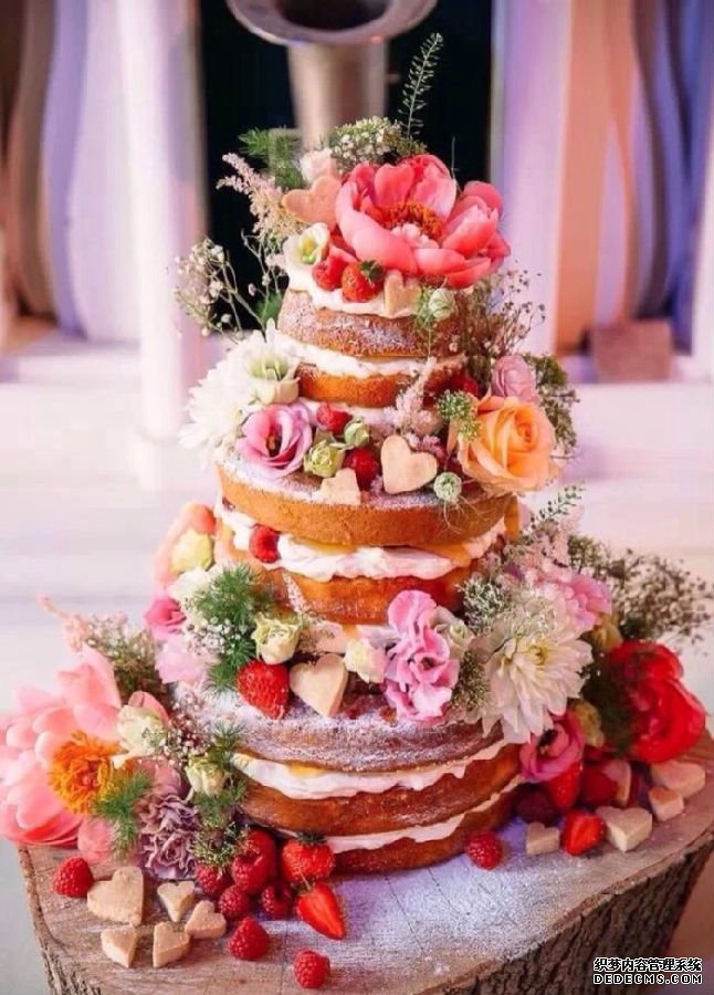 水果婚礼蛋糕  蛋糕款式推荐2.png
