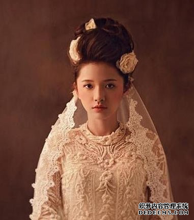 华丽新娘  华丽新娘妆发推荐2.png