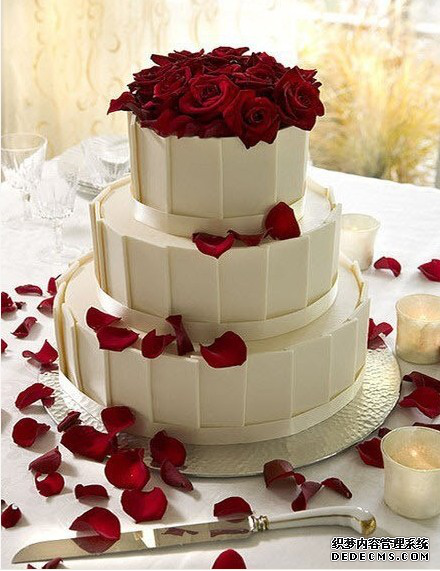 结婚蛋糕图片 漂亮又好吃的蛋糕推荐1.png