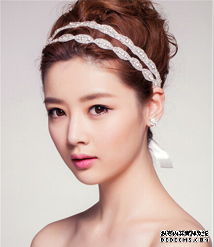 韩式婚纱照新娘发型 发型图片展示1.png