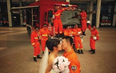 消防队员的婚纱照  军哥哥的婚纱照