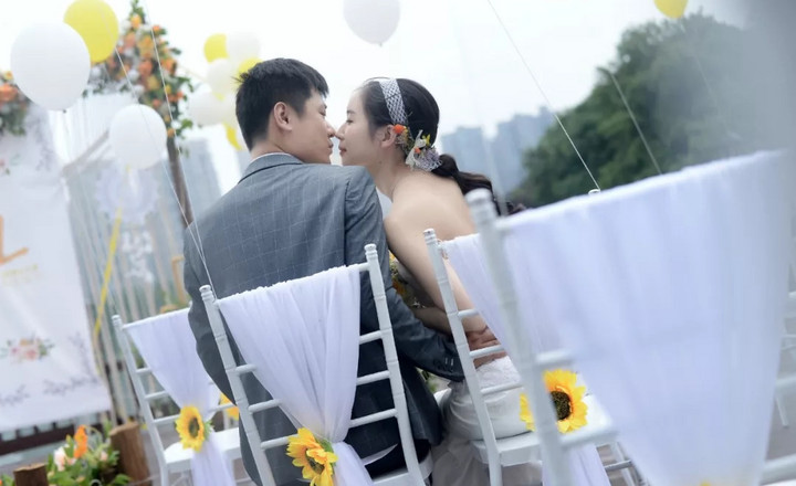 资源少、套模版...小城市新娘怎么让婚礼是