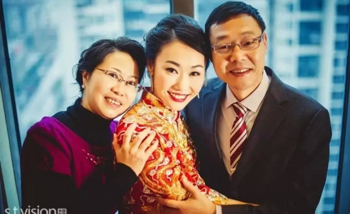 婚礼中的父亲穿什么？