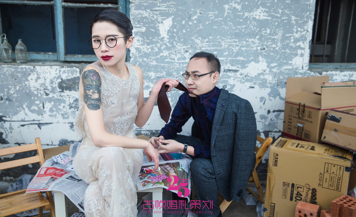 赌场游乐会+电音派对的婚礼就是这么好玩儿！